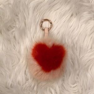 NWOT Faux Fur Pom Keyring❤️
